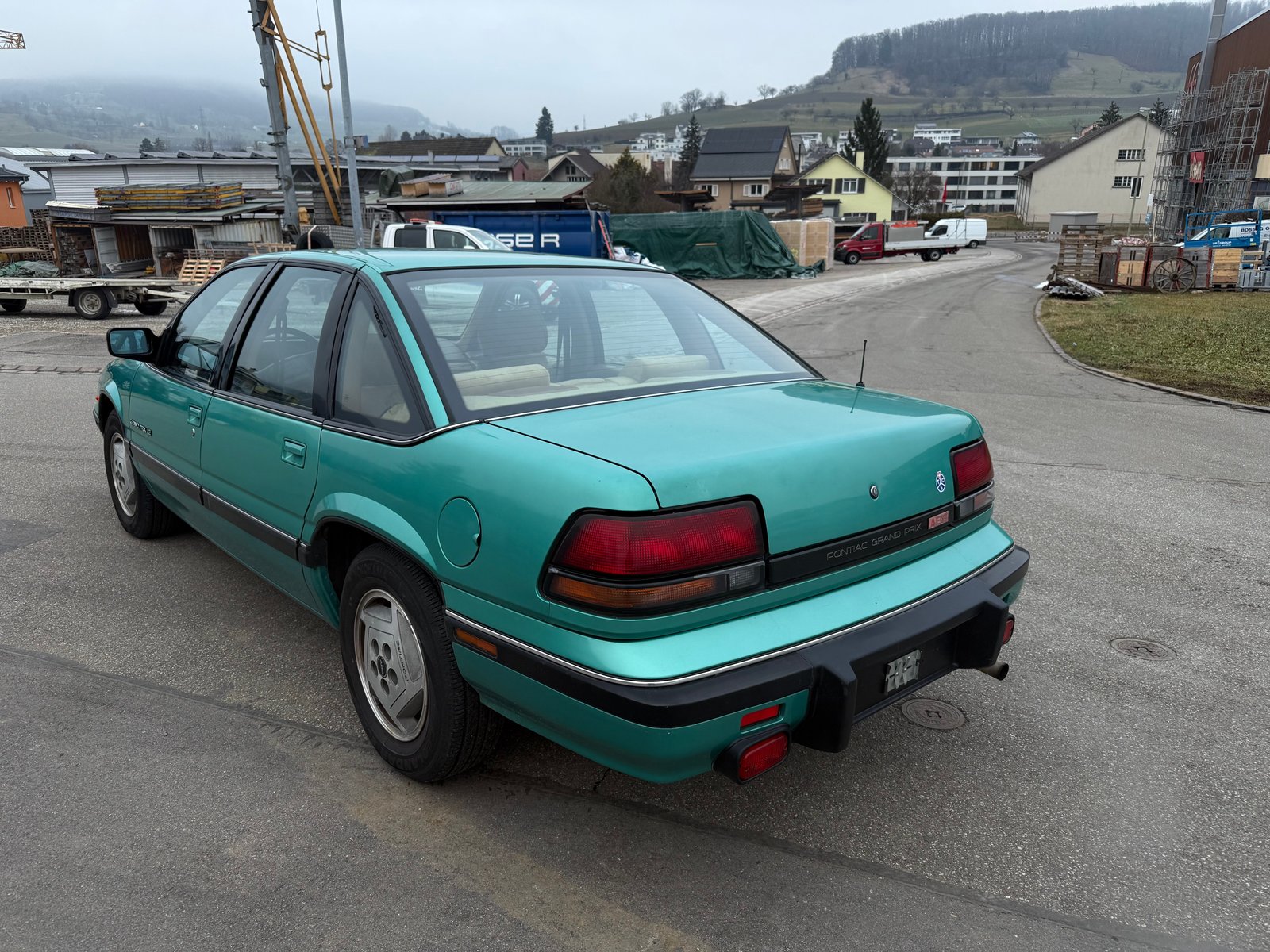 PONTIAC Grand-Prix 3.1 LE, Petrol, Second hand / Used, Automatic - 4