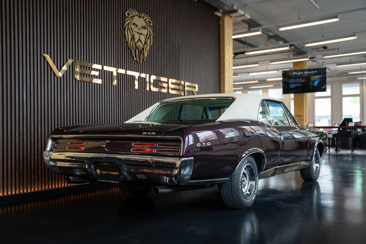 PONTIAC GTO, Benzin, Occasion / Gebraucht, Automatik - 6