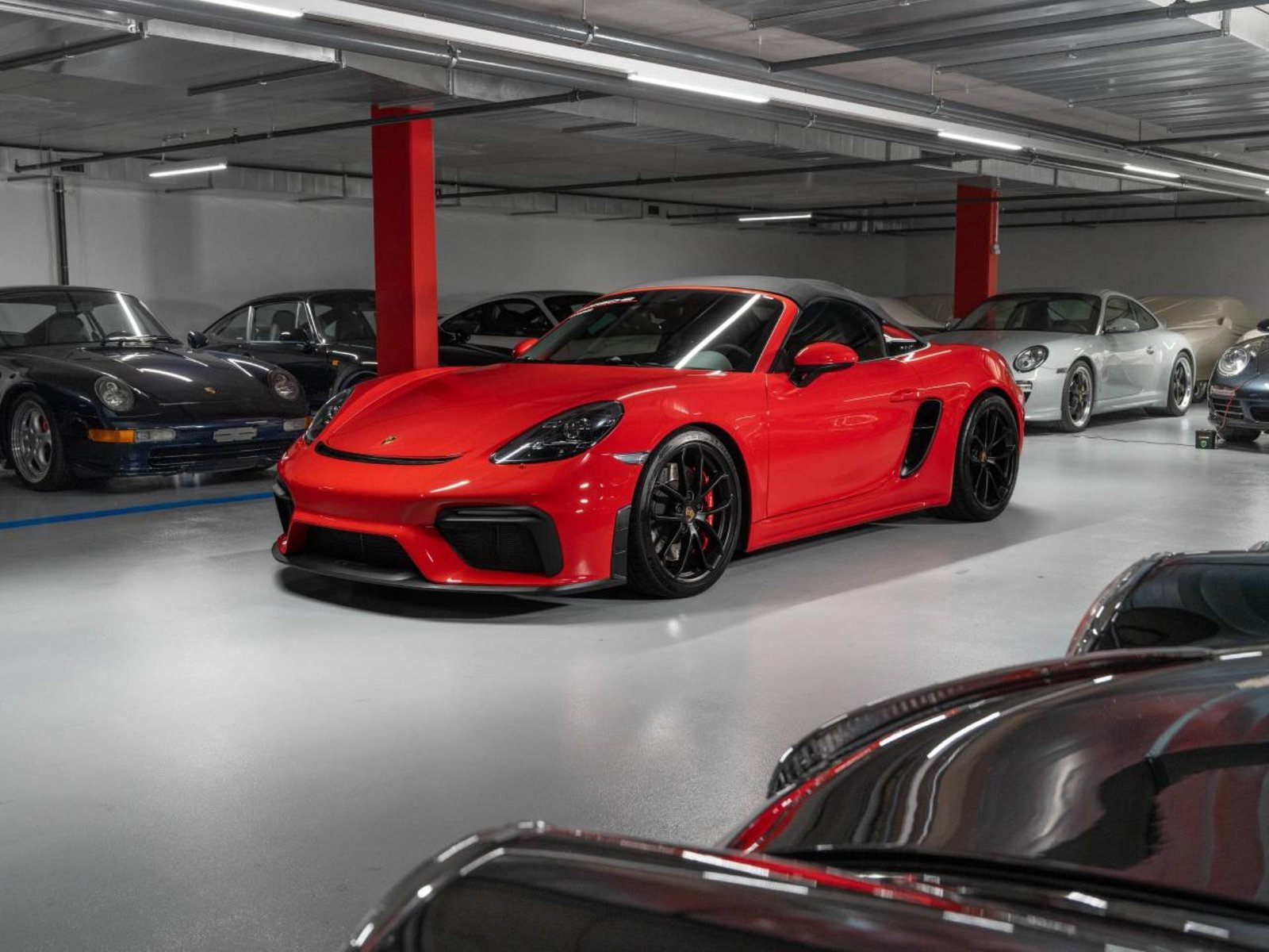 PORSCHE 718 Spyder