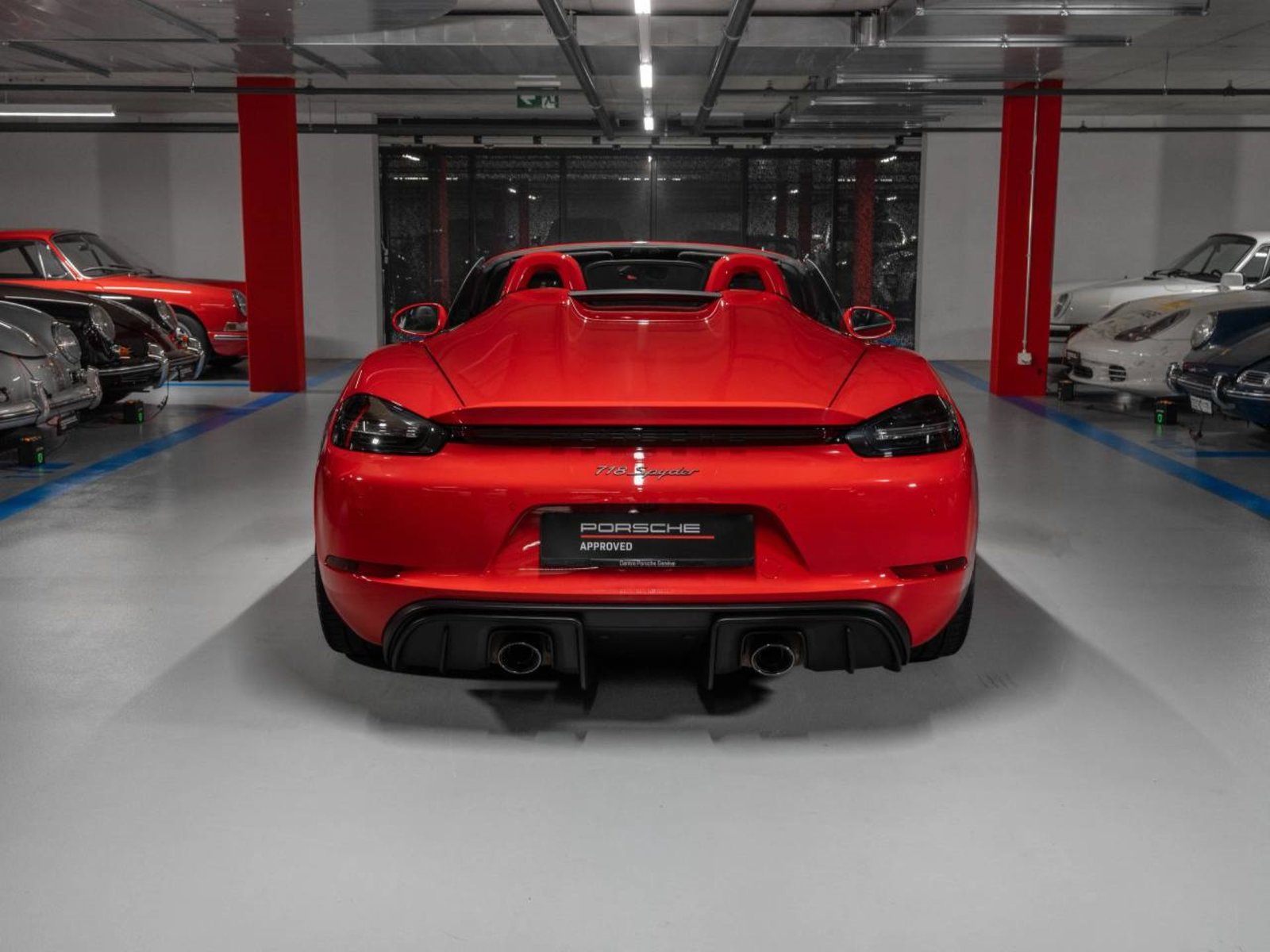 PORSCHE 718 Spyder, Petrol, Second hand / Used, Manual - 6
