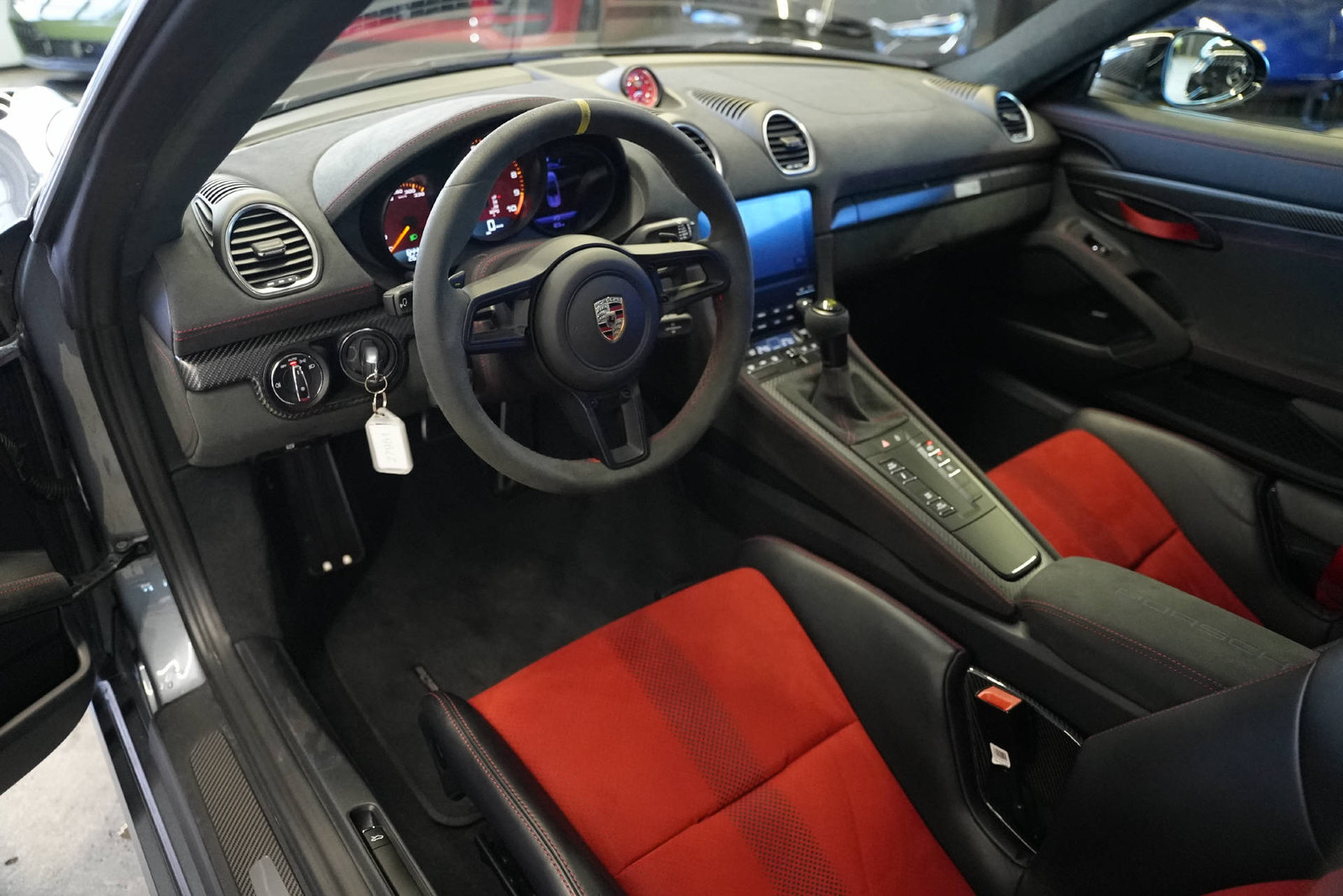 PORSCHE 718 Spyder RS Weissach, Benzin, Occasion / Gebraucht, Automatik - 7