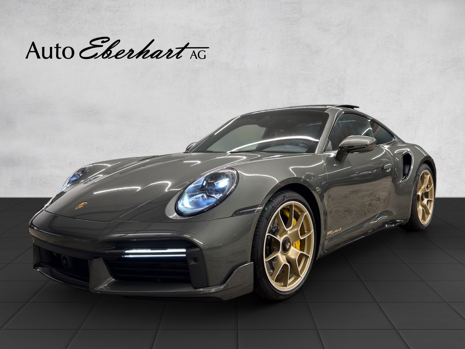 PORSCHE 911 Turbo S PDK Heritage Design