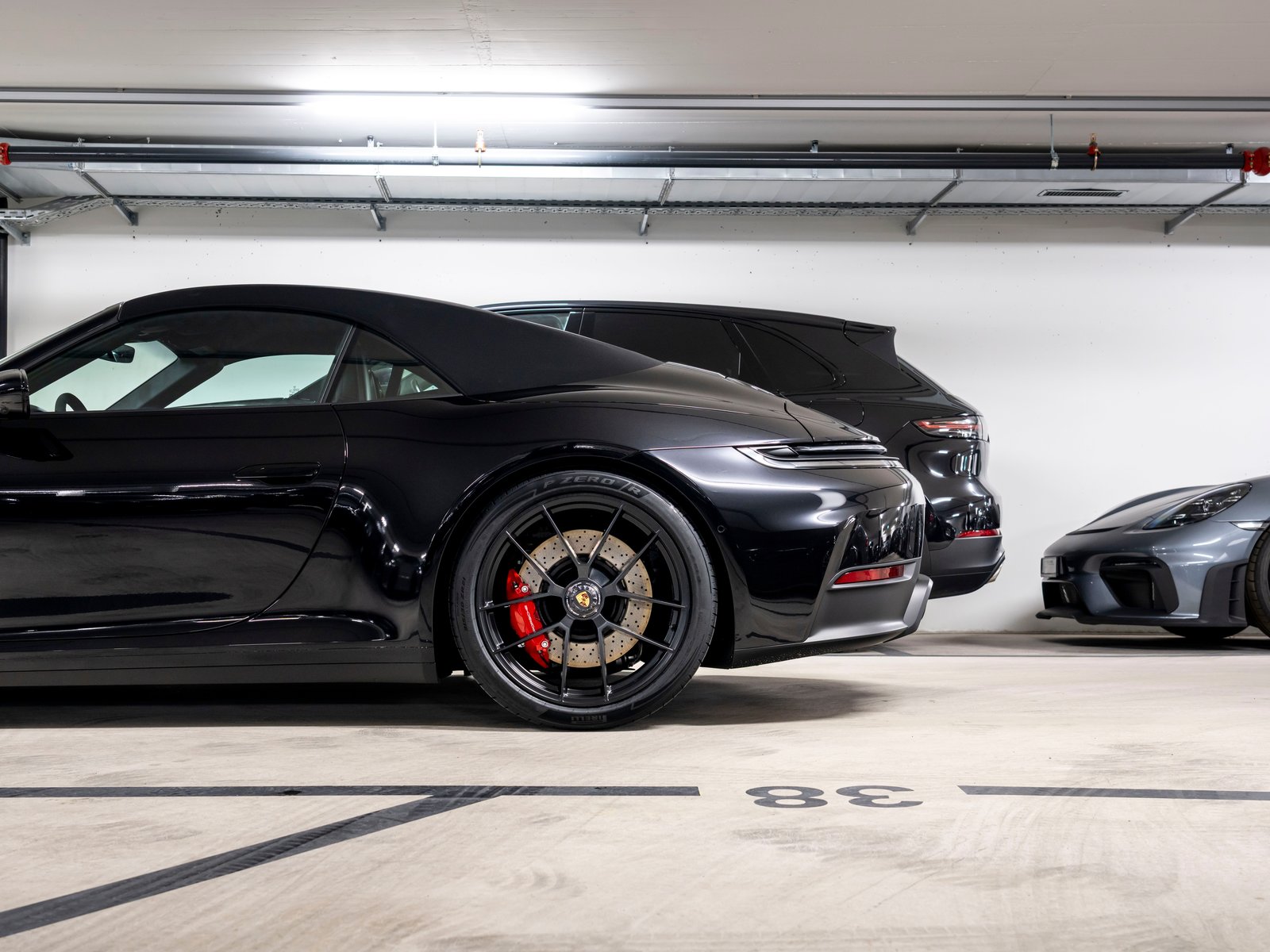 PORSCHE 911 Carrera 4 Cabriolet GTS PDK, Hybride Integrale Benzina/Elettrica, Auto nuove, Automatico - 7