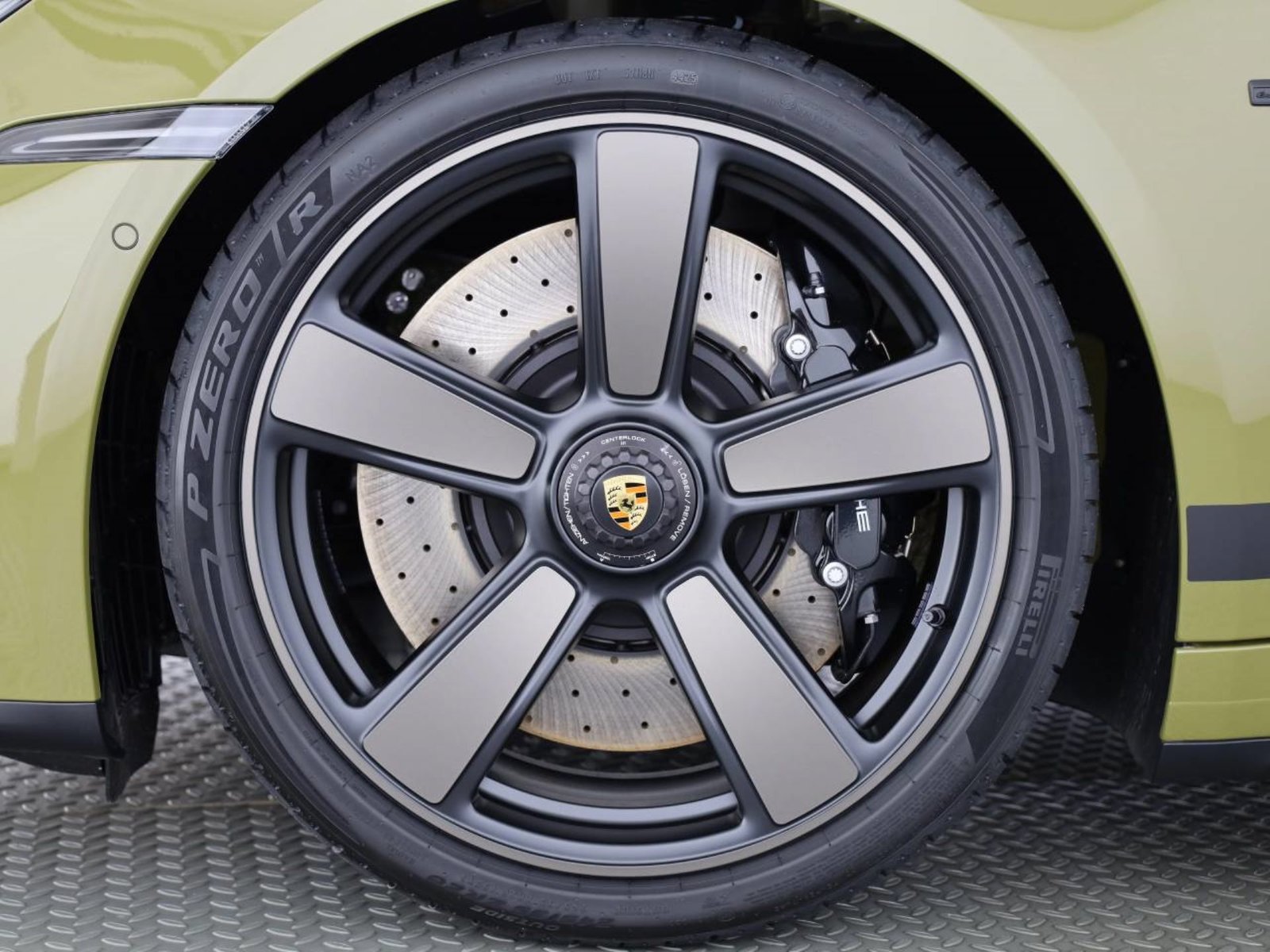 PORSCHE 911 Spirit 70, Hybride Léger Essence/Électricité, Voiture nouvelle, Automatique - 7