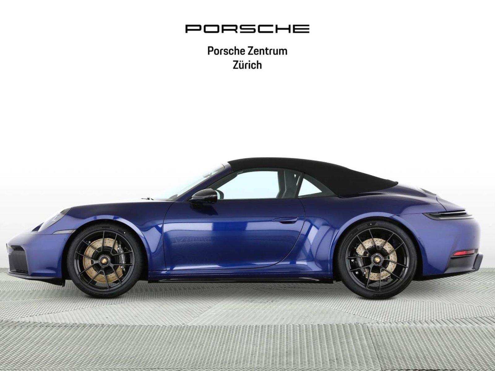 PORSCHE 911 Carrera GTS Cabriolet, Mild-Hybrid Petrol/Electric, New car, Automatic - 2