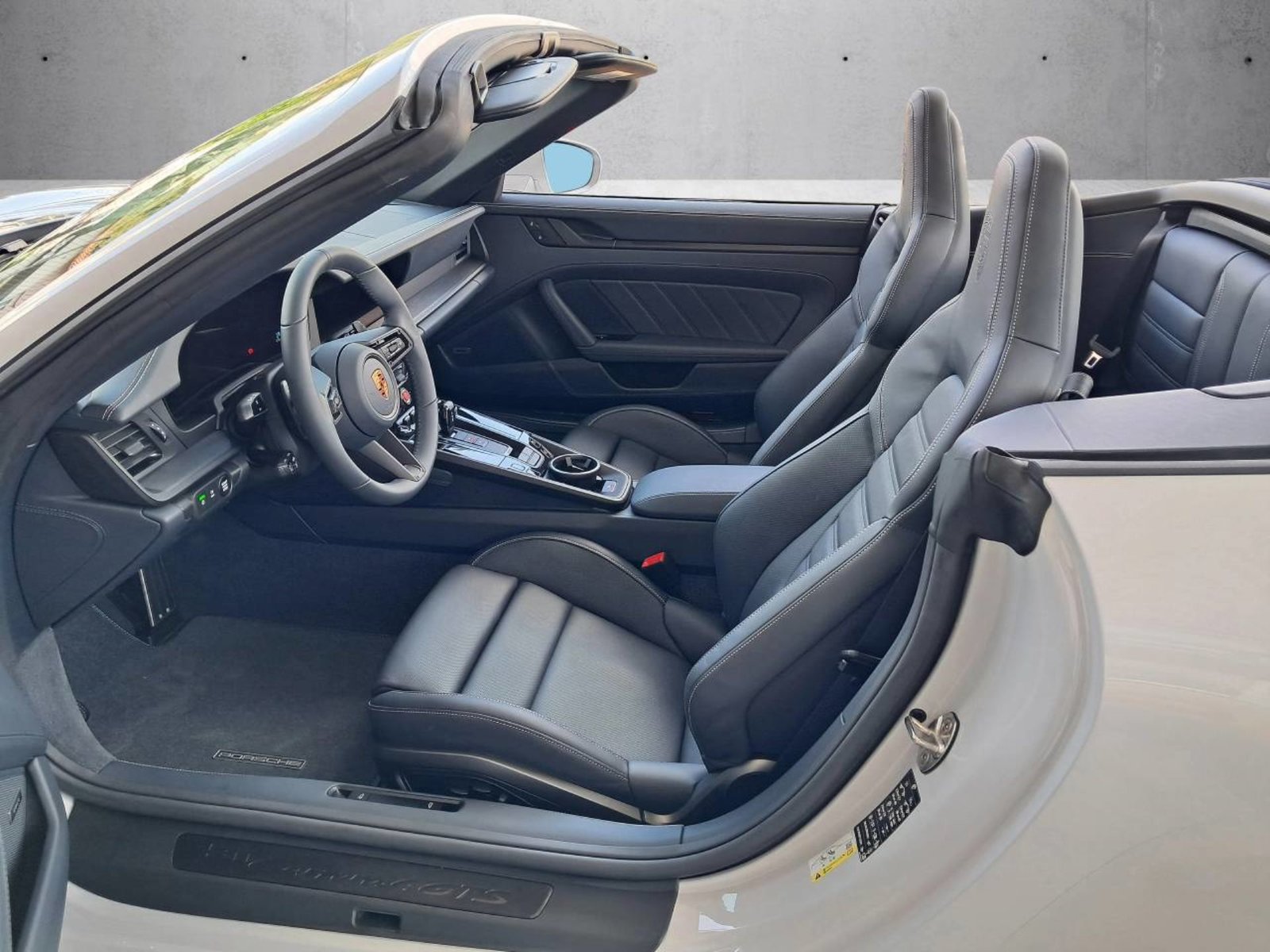 PORSCHE 911 Carrera 4 GTS Cabriolet, Hybride Léger Essence/Électricité, Voiture nouvelle, Automatique - 4