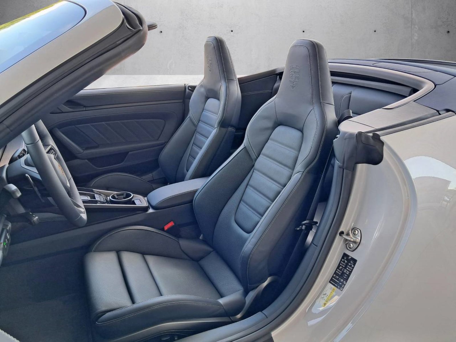 PORSCHE 911 Carrera 4 GTS Cabriolet, Hybride Léger Essence/Électricité, Voiture nouvelle, Automatique - 5