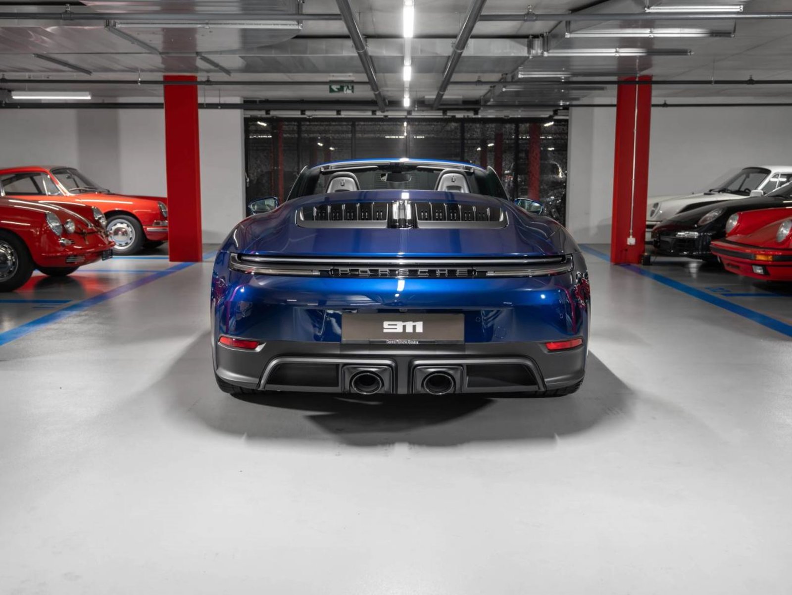 PORSCHE 911 Carrera 4 GTS Cabriolet, Hybride Léger Essence/Électricité, Voiture nouvelle, Automatique - 6