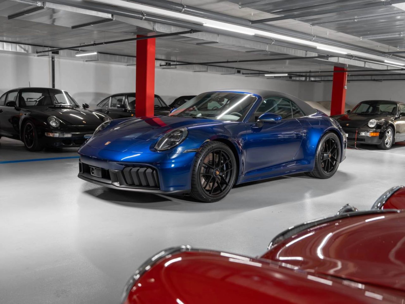 PORSCHE 911 Carrera 4 GTS Cabriolet, Hybride Léger Essence/Électricité, Voiture nouvelle, Automatique - 7