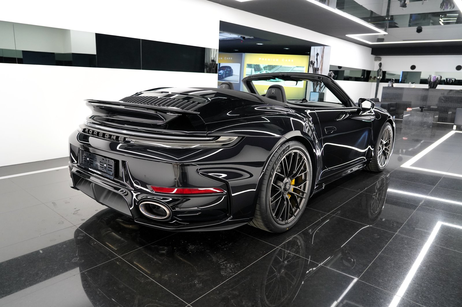 PORSCHE 911 Trb. S Cabriolet PDK, Essence, Voiture nouvelle, Automatique - 4