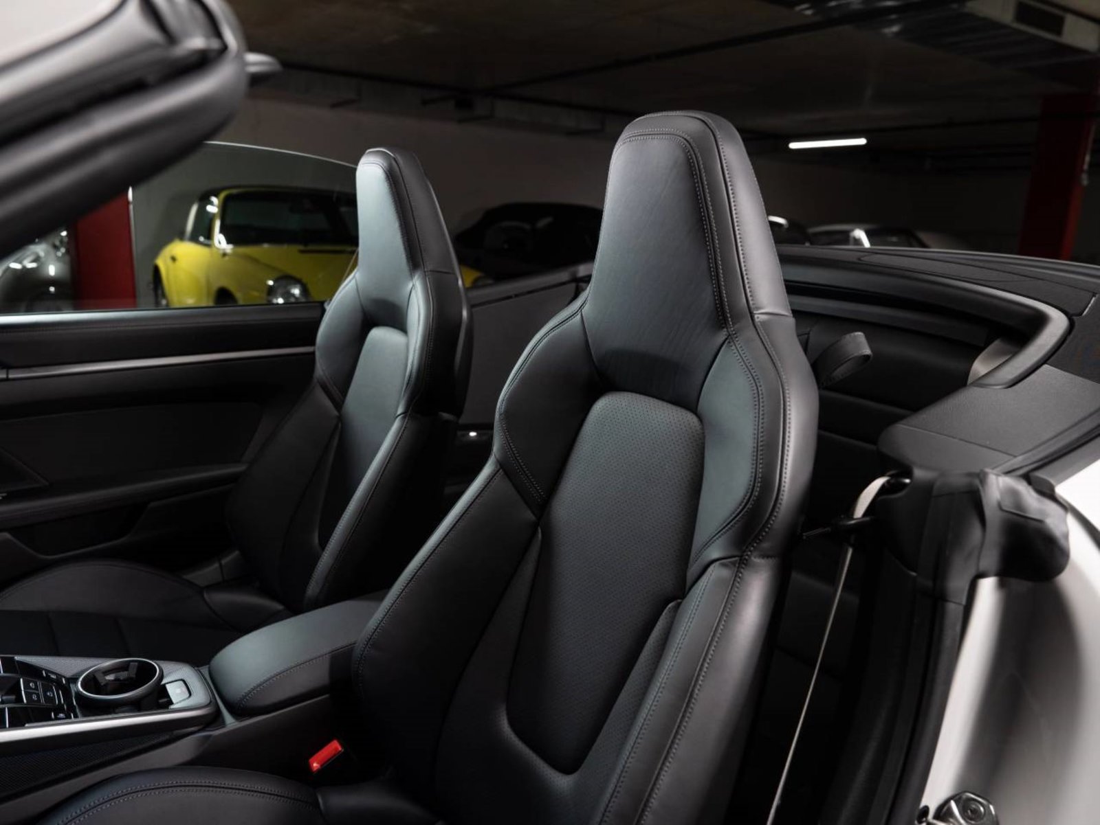 PORSCHE 911 Carrera Cabriolet, Petrol, New car, Automatic - 5