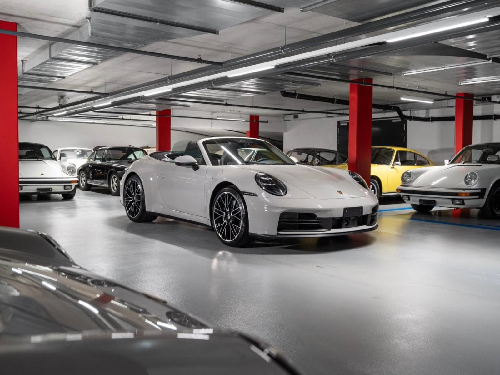 PORSCHE 911 Carrera Cabriolet, Petrol, New car, Automatic - 6