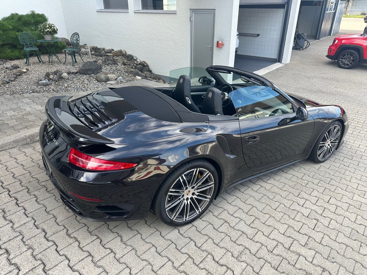 PORSCHE 911 Turbo S Cabrio PDK, Essence, Occasion / Utilisé, Automatique - 3
