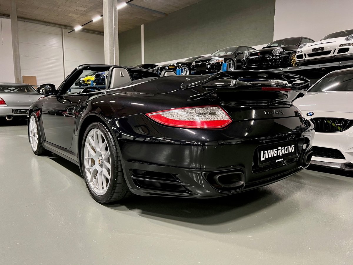 PORSCHE 911 Cabrio Turbo S PDK, Benzin, Occasion / Gebraucht, Automatik - 3