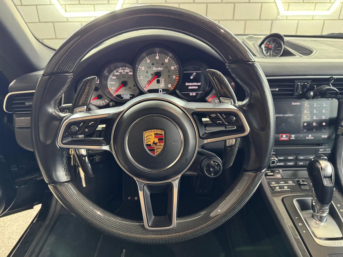 PORSCHE 911 Turbo Cabrio PDK, Benzin, Occasion / Gebraucht, Automatik - 7