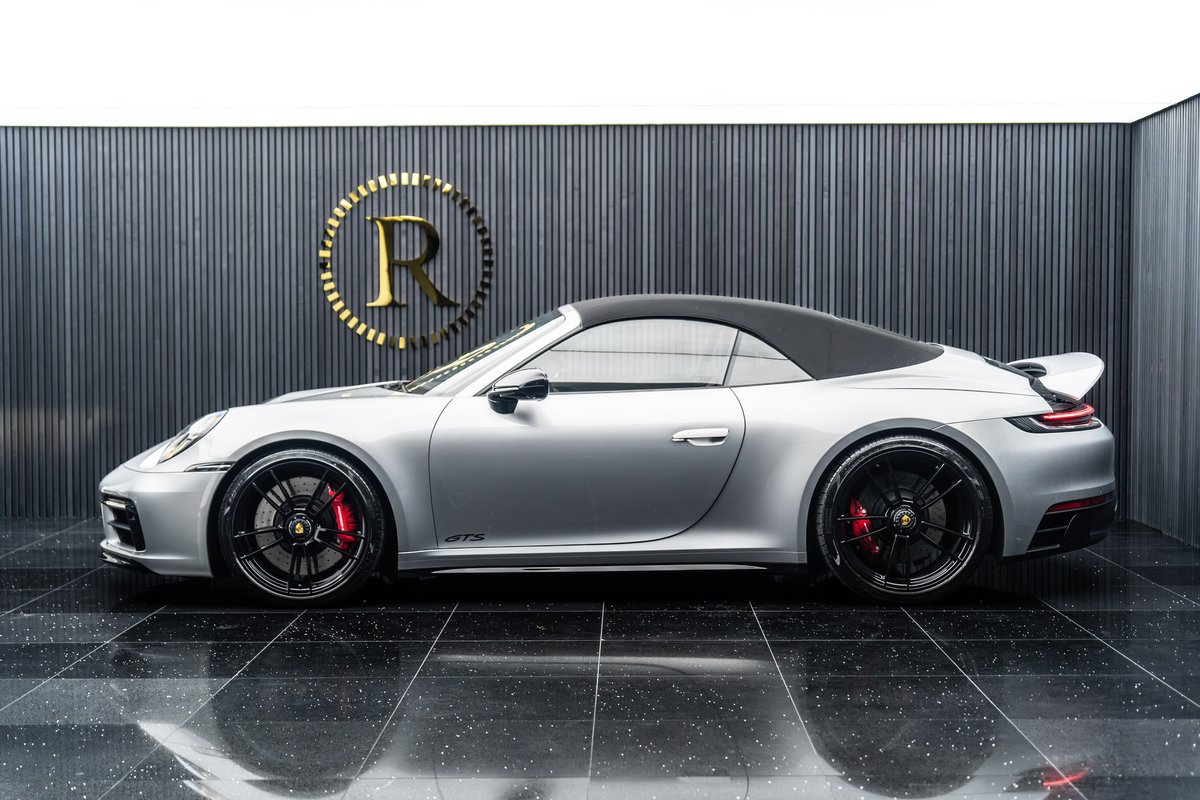 PORSCHE 911 Carrera GTS Cabriolet PDK, Benzina, Occasioni / Usate, Automatico - 2
