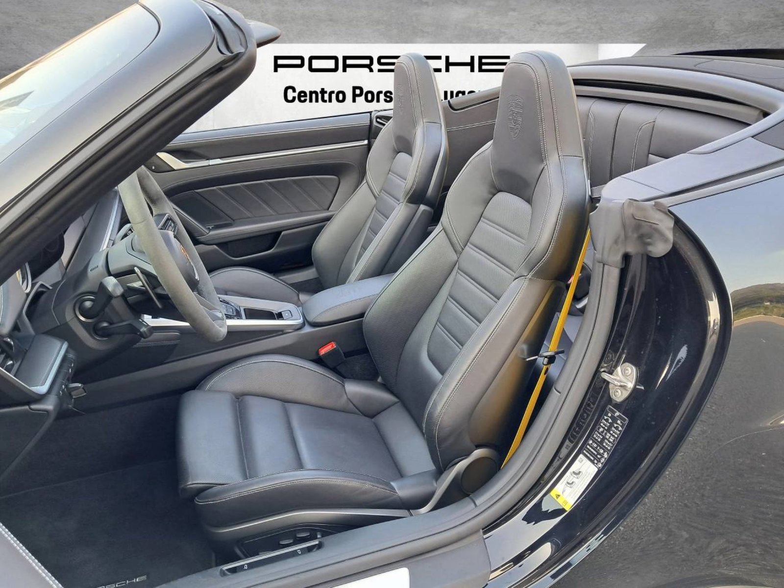 PORSCHE 911 Turbo S Cabriolet, Petrol, Second hand / Used, Automatic - 5