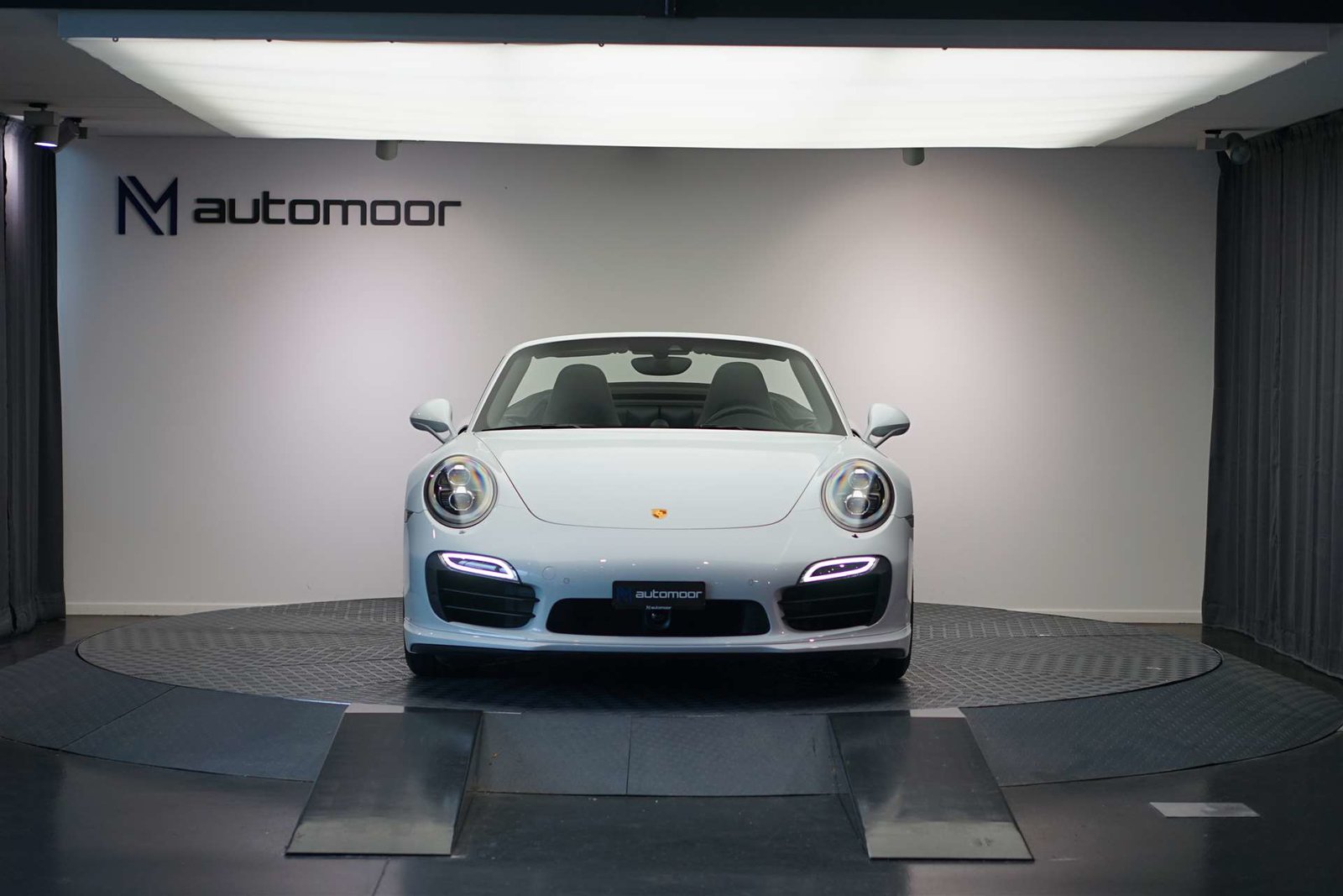 PORSCHE 911 Turbo S Cabrio PDK *CH-Fahrzeug* *wenig KM*, Petrol, Second hand / Used, Automatic - 3