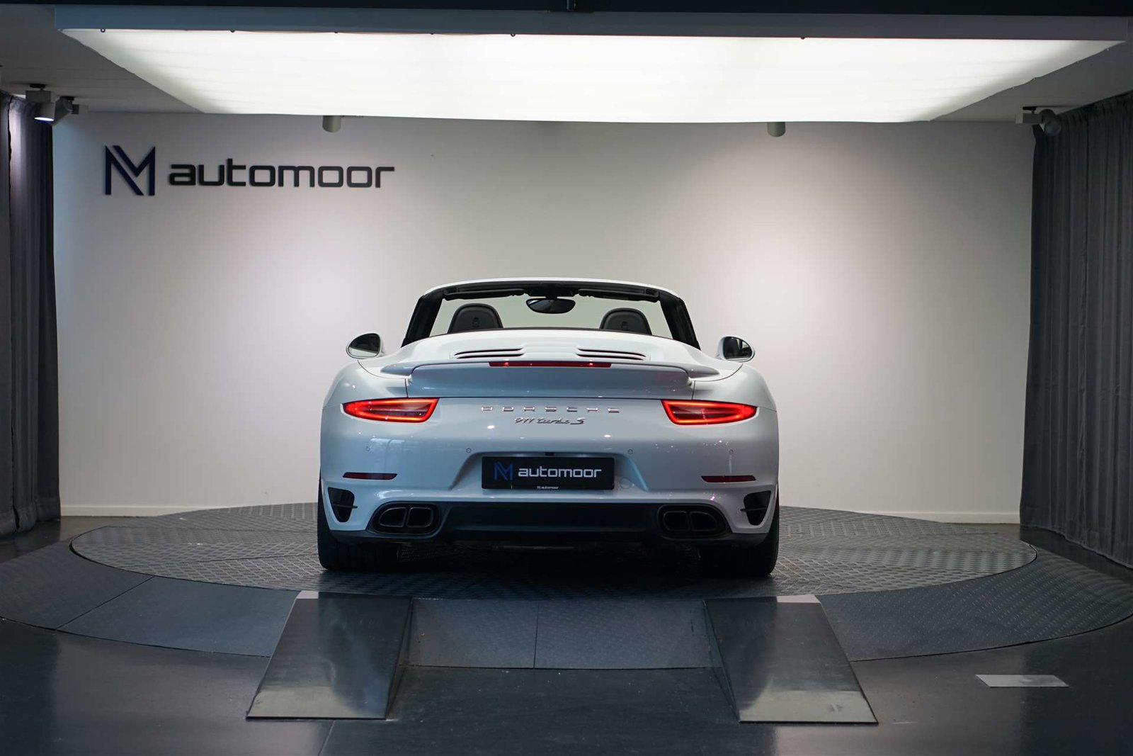 PORSCHE 911 Turbo S Cabrio PDK *CH-Fahrzeug* *wenig KM*, Petrol, Second hand / Used, Automatic - 7