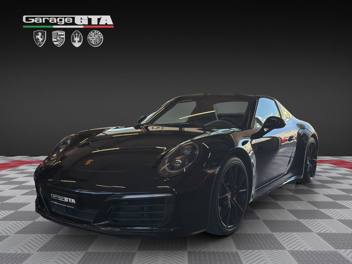 PORSCHE 911 Targa 4S PDK