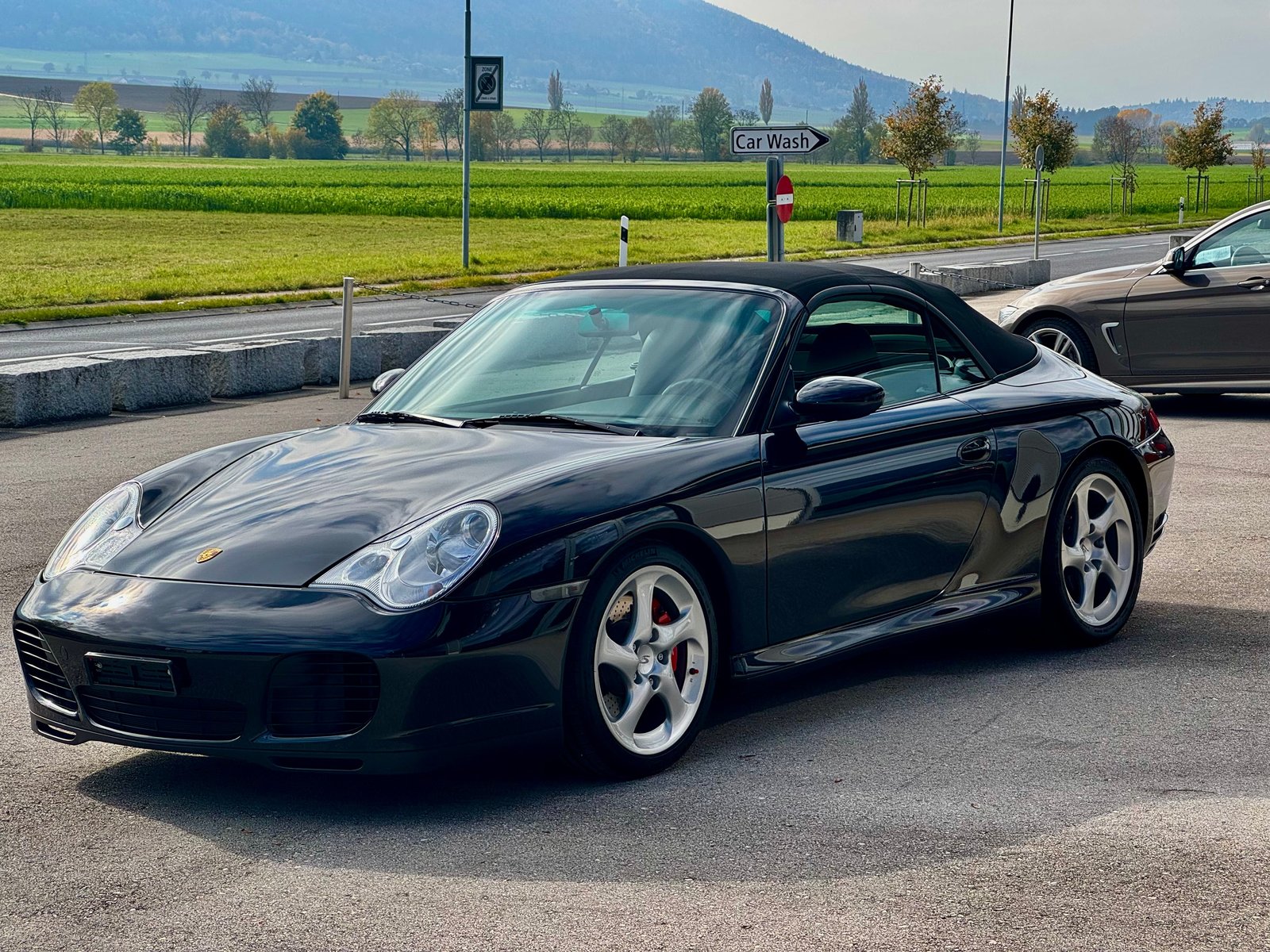 PORSCHE 911 Carrera 4 S Plus Cab. avec Kit X51, Petrol, Second hand / Used, Manual - 6