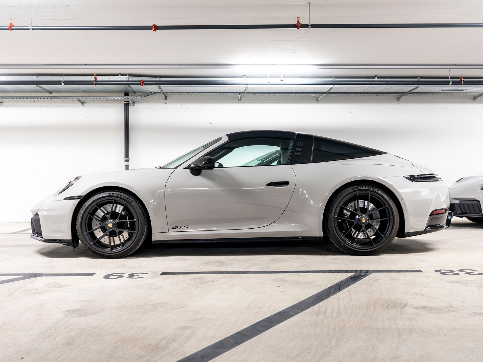 PORSCHE 911 Targa 4 GTS PDK, Voll-Hybrid Benzin/Elektro, Occasion / Gebraucht, Automat - 2