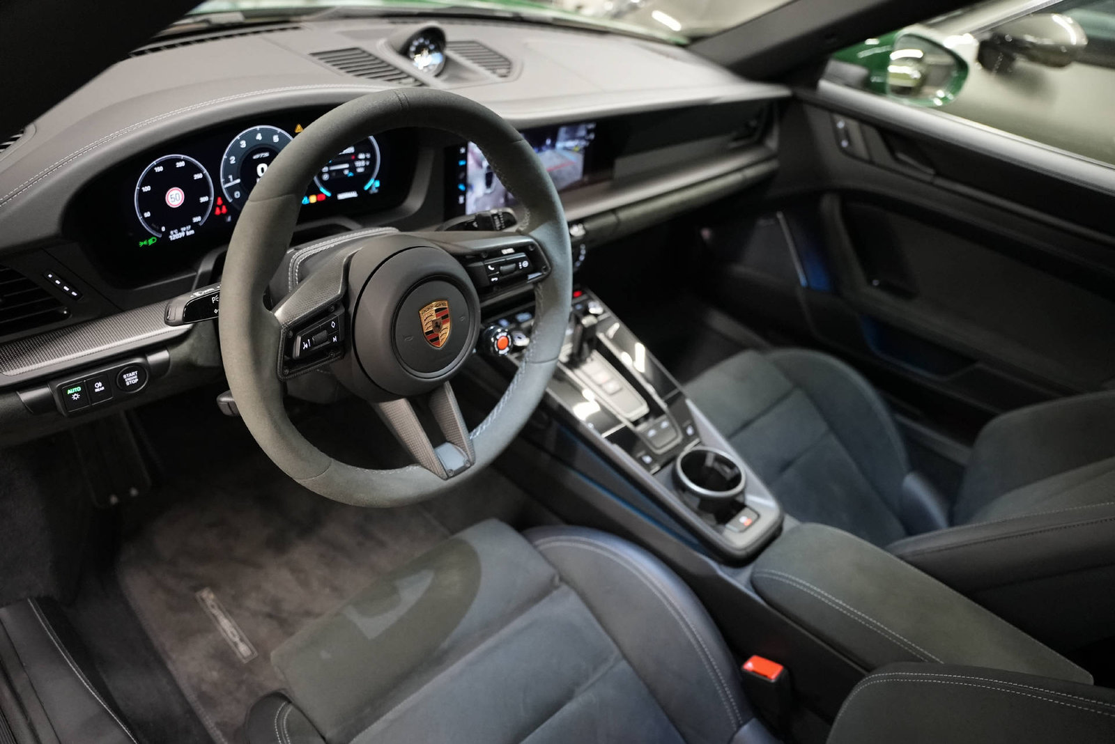 PORSCHE 911 Targa 4 GTS Irischgrün, Mild-Hybrid Benzin/Elektro, Occasion / Gebraucht, Automatik - 7