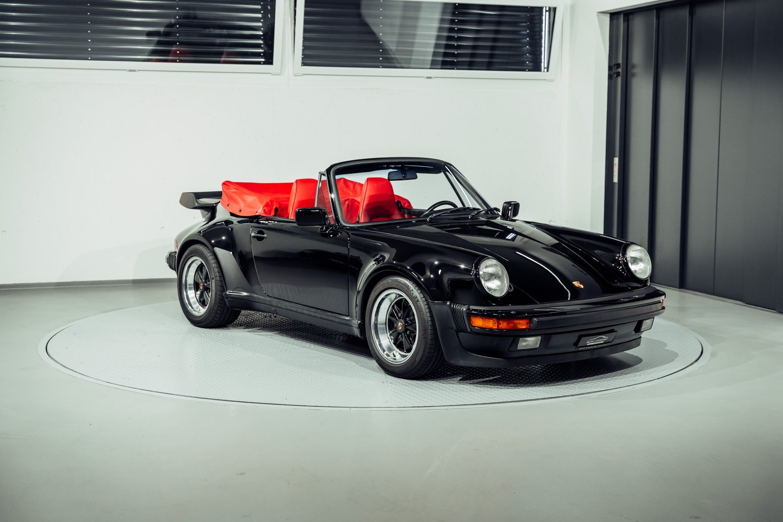 PORSCHE 911 930 3.3 Turbo Cabrio, Essence, Occasion / Utilisé, Manuelle - 6