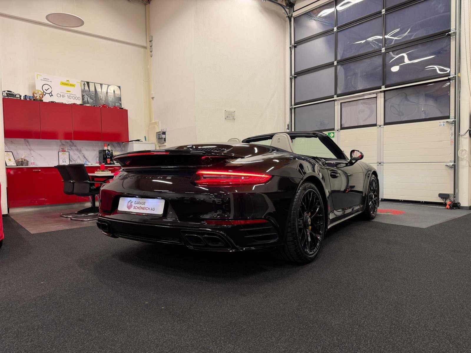 PORSCHE 911 Cabriolet 3.8 Turbo S PDK, Petrol, Second hand / Used, Automatic - 5