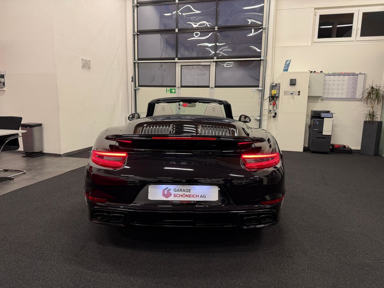 PORSCHE 911 Cabriolet 3.8 Turbo S PDK, Petrol, Second hand / Used, Automatic - 6