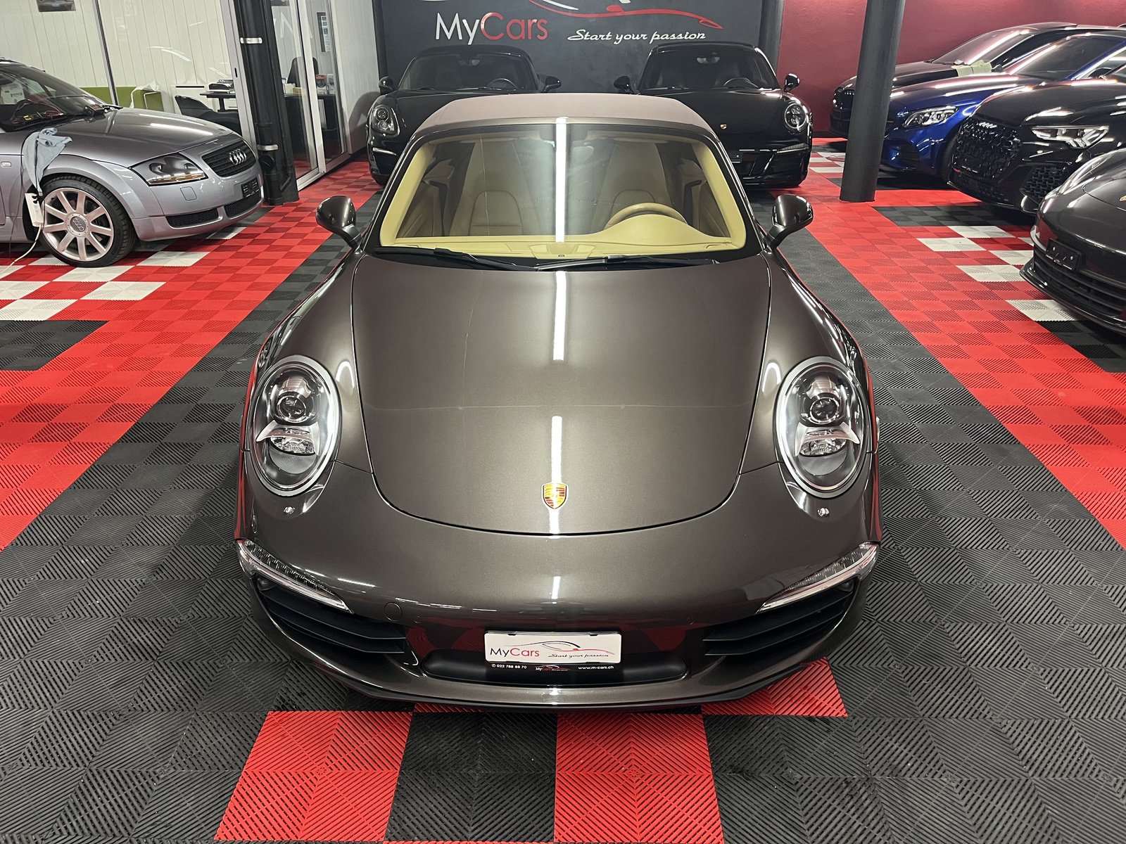 PORSCHE 911 Cabrio Carrera PDK, Petrol, Second hand / Used, Automatic - 2