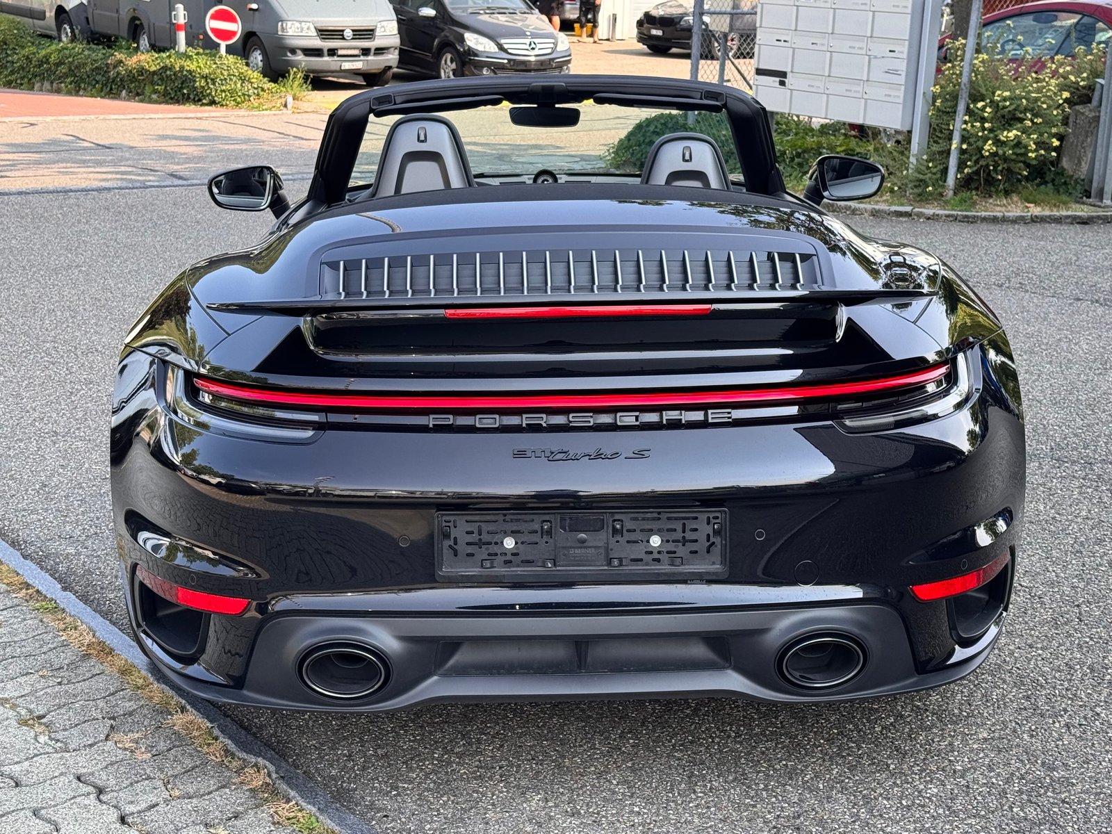 PORSCHE 911 Turbo S Cabriolet PDK, Petrol, Second hand / Used, Automatic - 4