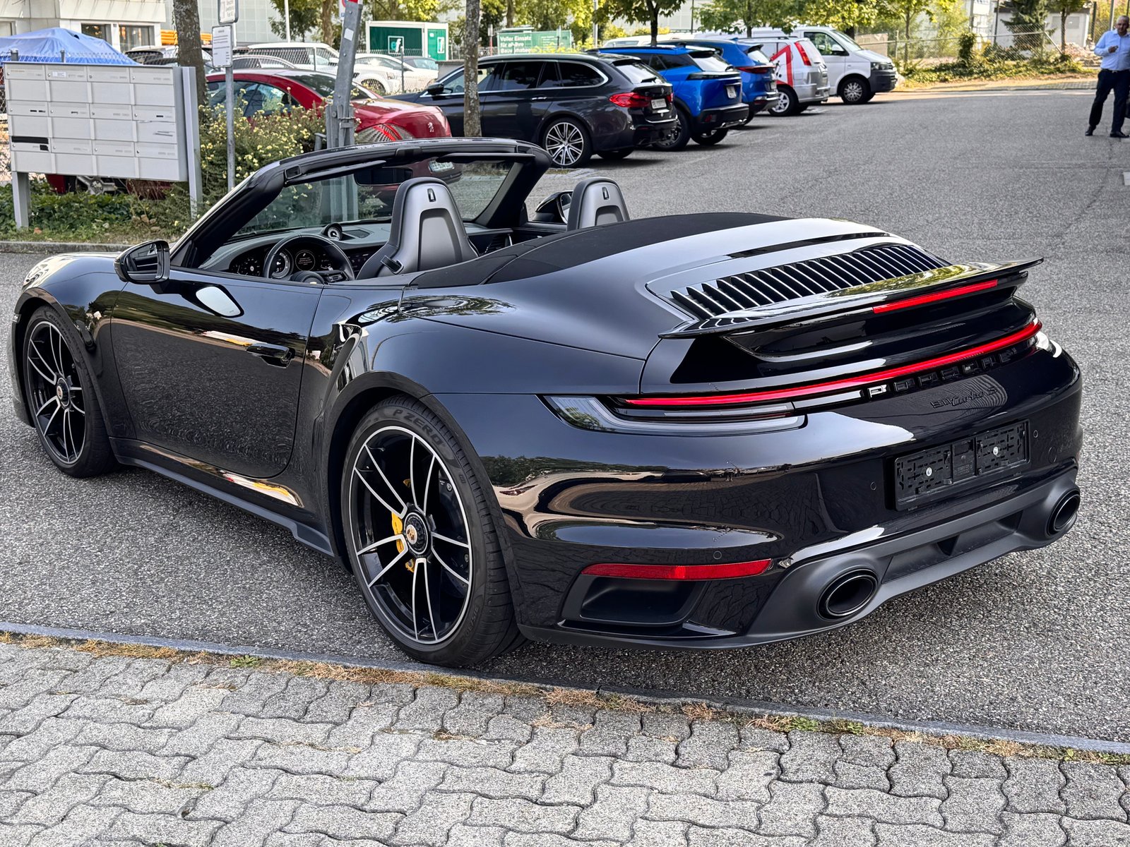 PORSCHE 911 Turbo S Cabriolet PDK, Petrol, Second hand / Used, Automatic - 5