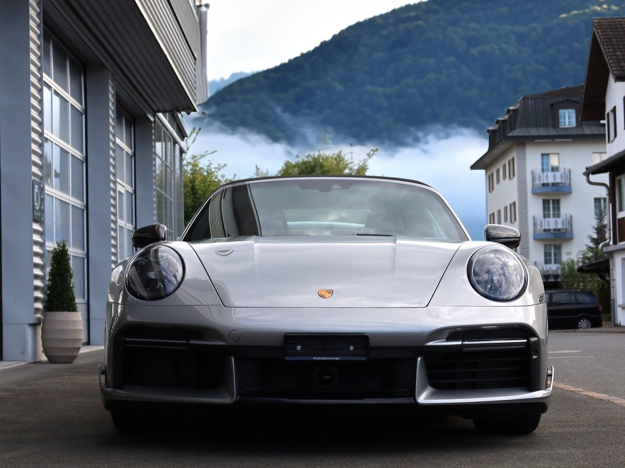 PORSCHE 911 Turbo S Cabriolet PDK / 2426.- Monatlich, Petrol, Second hand / Used, Automatic - 3