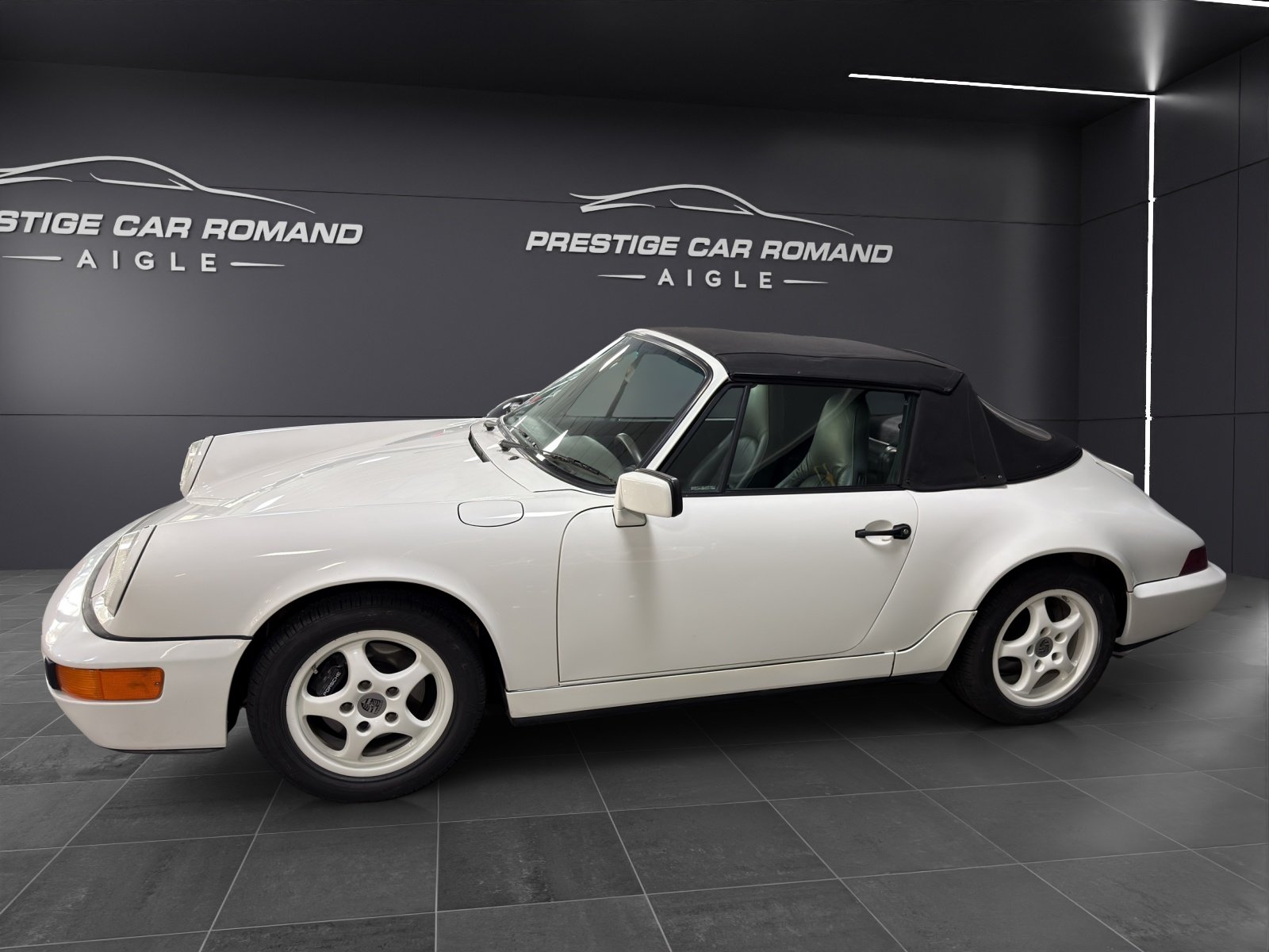PORSCHE 911 Carrera 2 Cabrio, Essence, Occasion / Utilisé, Manuelle - 4