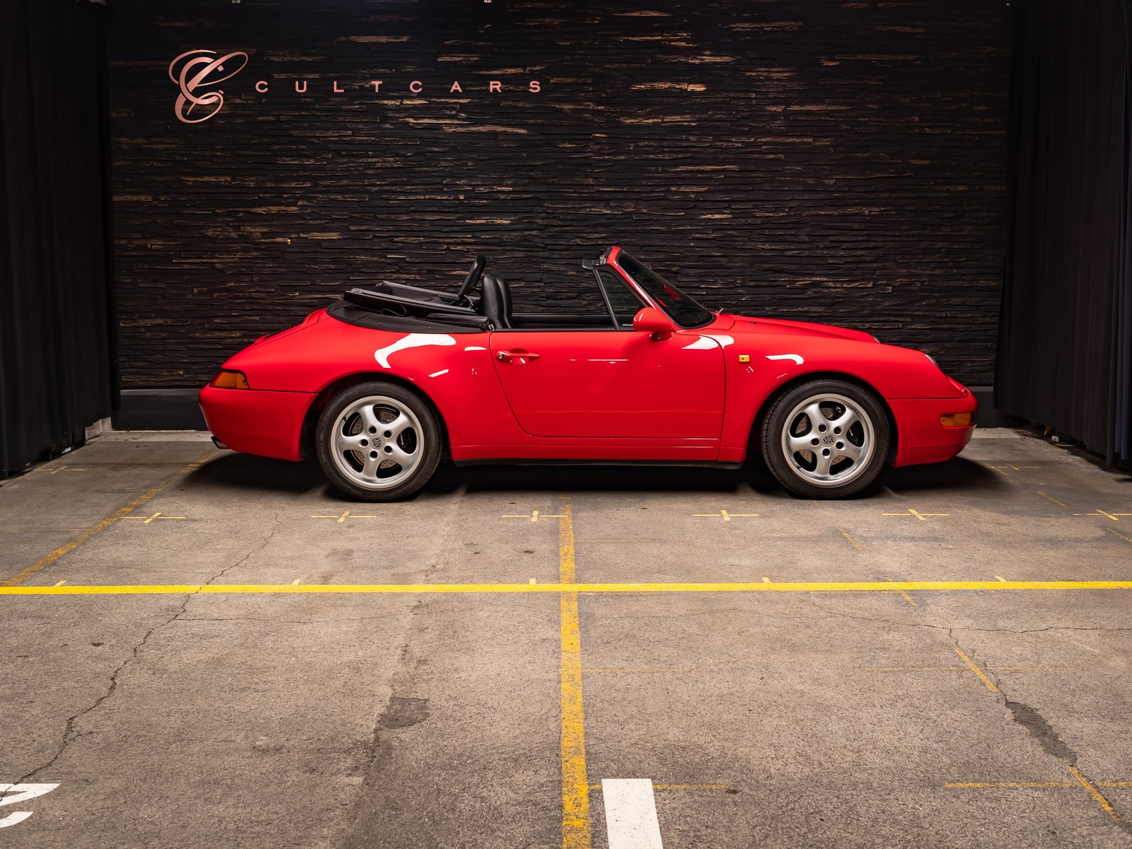 PORSCHE 911 Carrera Cabrio