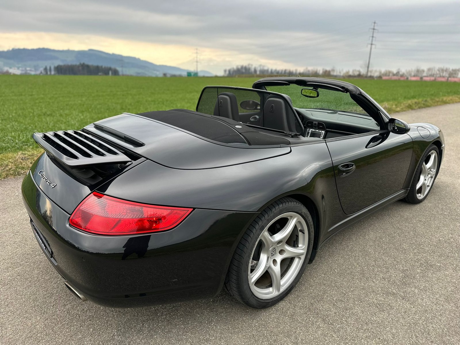 PORSCHE 911 Cabrio Carrera 4, Petrol, Second hand / Used, Manual - 4