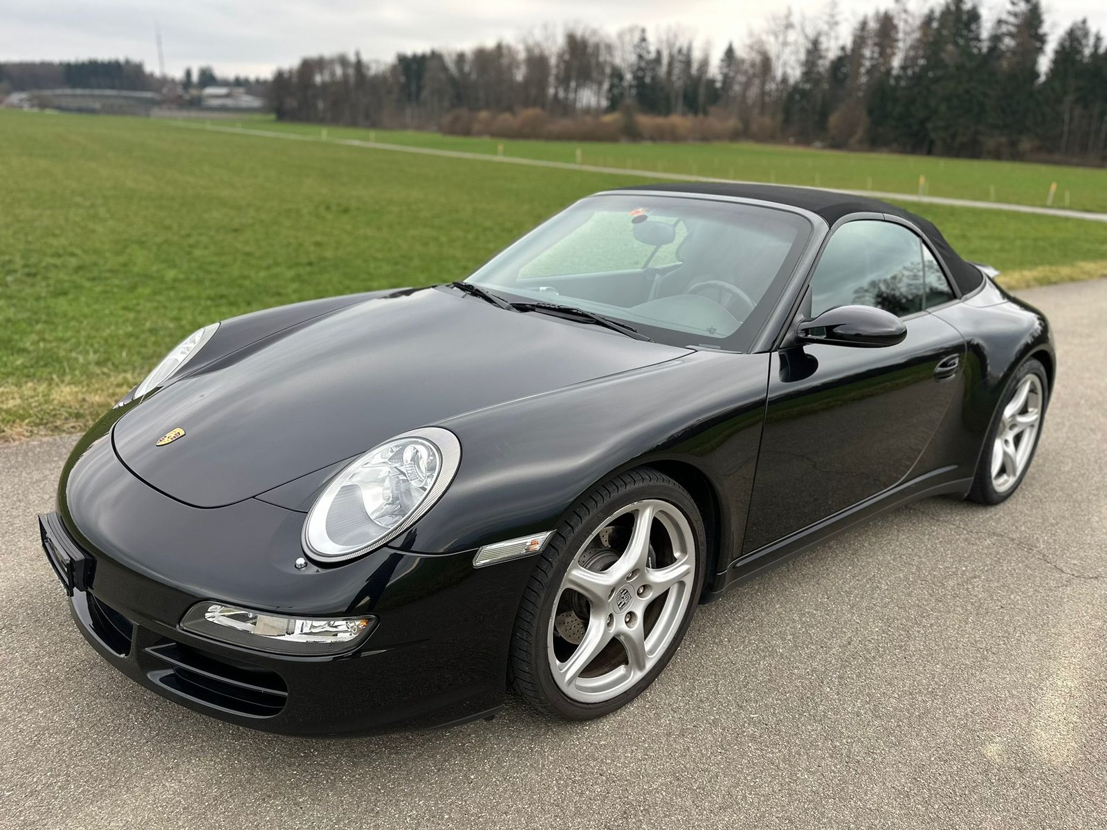 PORSCHE 911 Cabrio Carrera 4, Petrol, Second hand / Used, Manual - 6