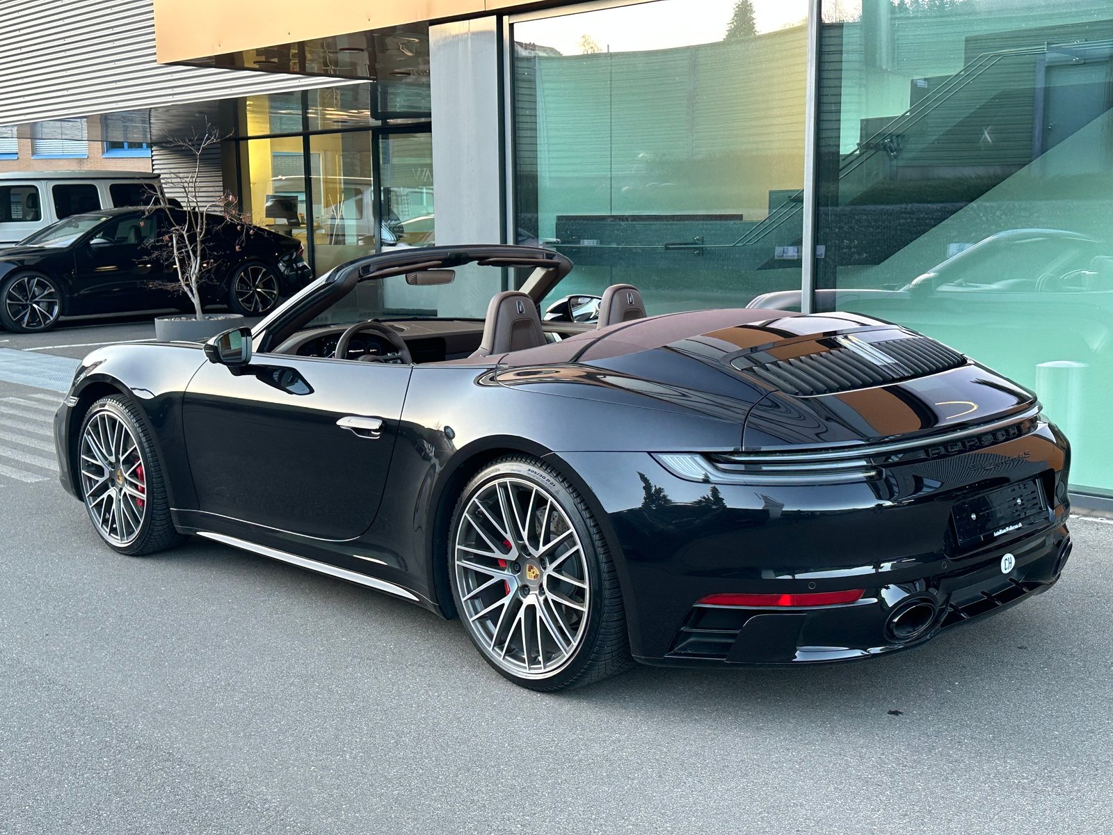 PORSCHE 911 Carrera 4S Cabriolet PDK / CH-Auslieferung - Top, Essence, Occasion / Utilisé, Automatique - 2