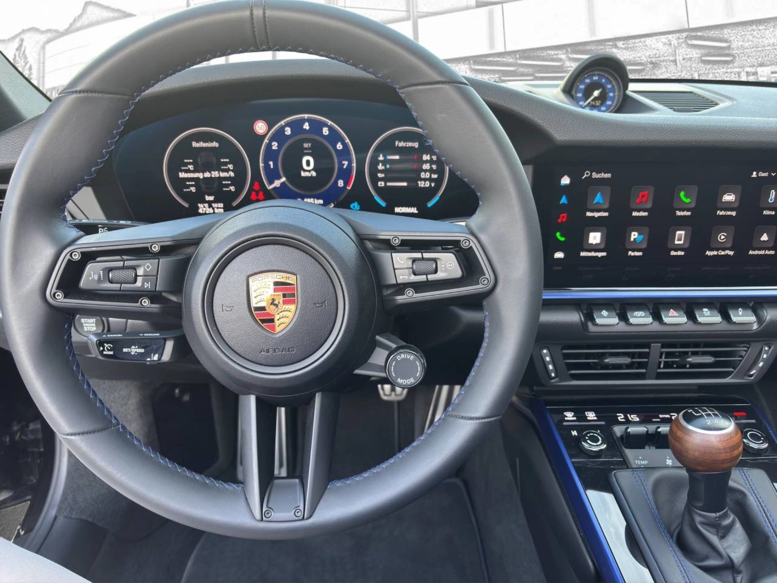 PORSCHE 911 Carrera T Cabriolet, Essence, Occasion / Utilisé, Manuelle - 4