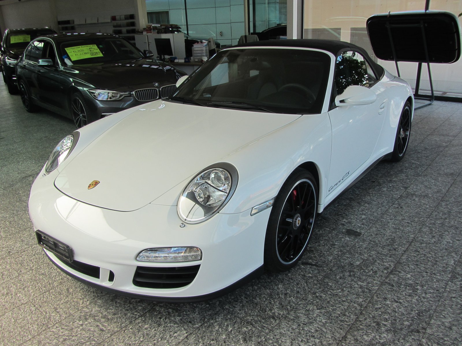 PORSCHE 911 Cabrio Carrera GTS PDK, Essence, Occasion / Utilisé, Automatique - 3