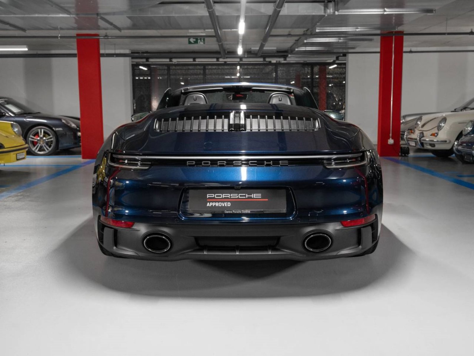 PORSCHE 911 Carrera 4 GTS Cabriolet, Benzina, Occasioni / Usate, Automatico - 4