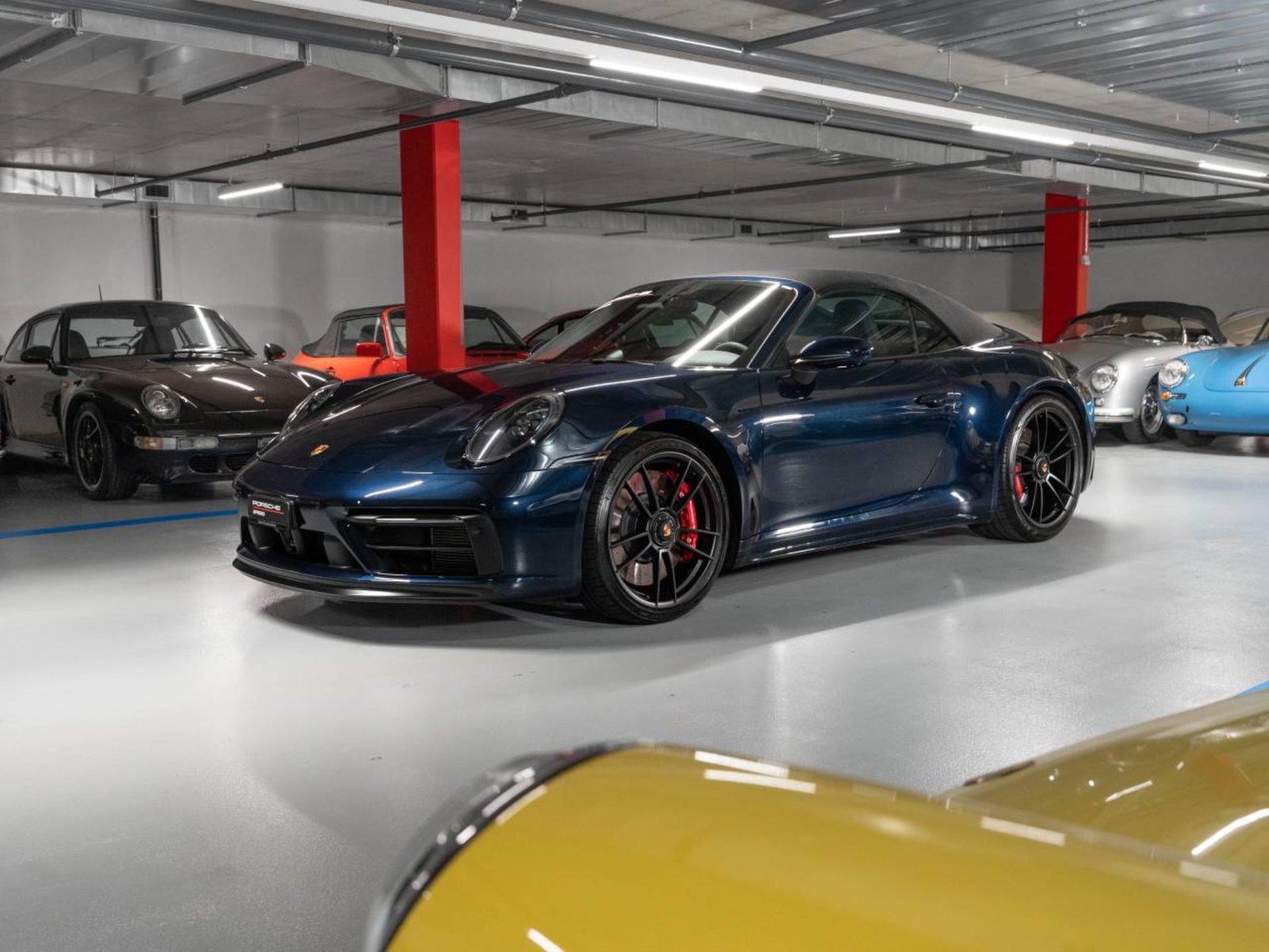 PORSCHE 911 Carrera 4 GTS Cabriolet, Benzina, Occasioni / Usate, Automatico - 7