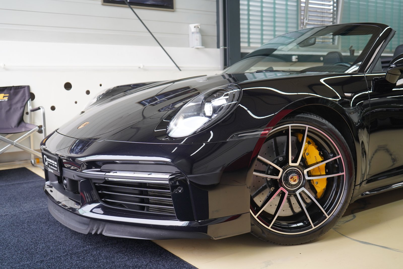 PORSCHE 911 Turbo S Cabriolet PDK, Essence, Occasion / Utilisé, Automatique - 4