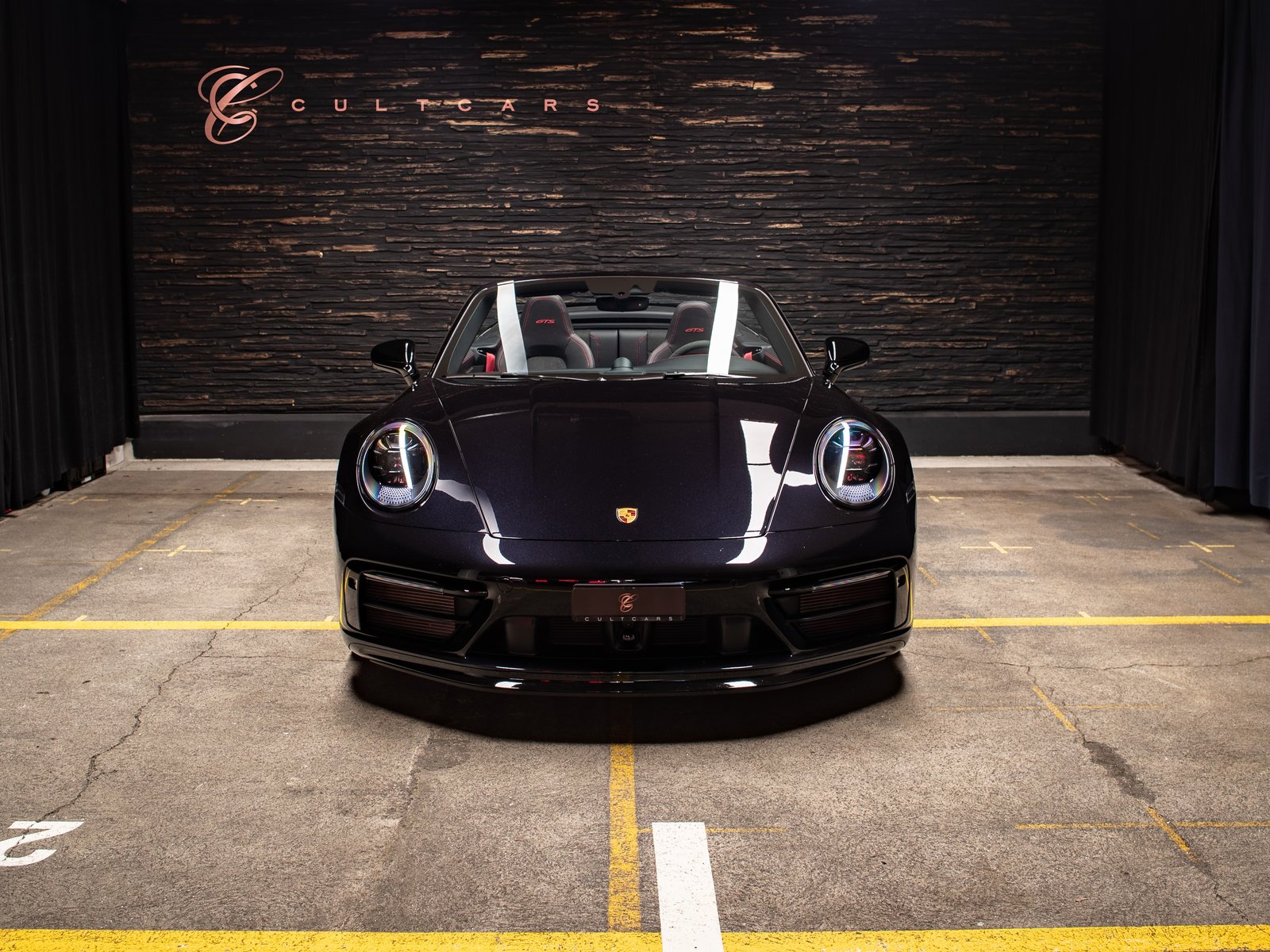PORSCHE 911 Carrera 4 GTS Cabriolet PDK, Petrol, Second hand / Used, Automatic - 4
