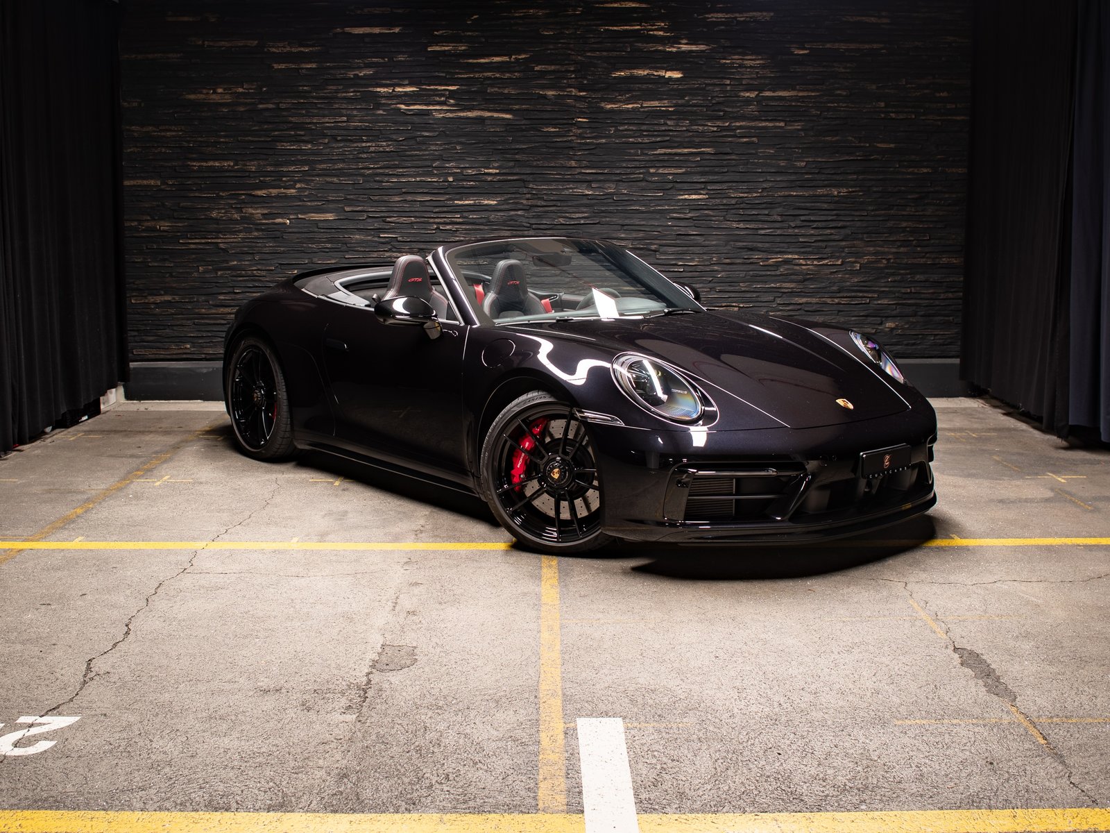PORSCHE 911 Carrera 4 GTS Cabriolet PDK, Petrol, Second hand / Used, Automatic - 7