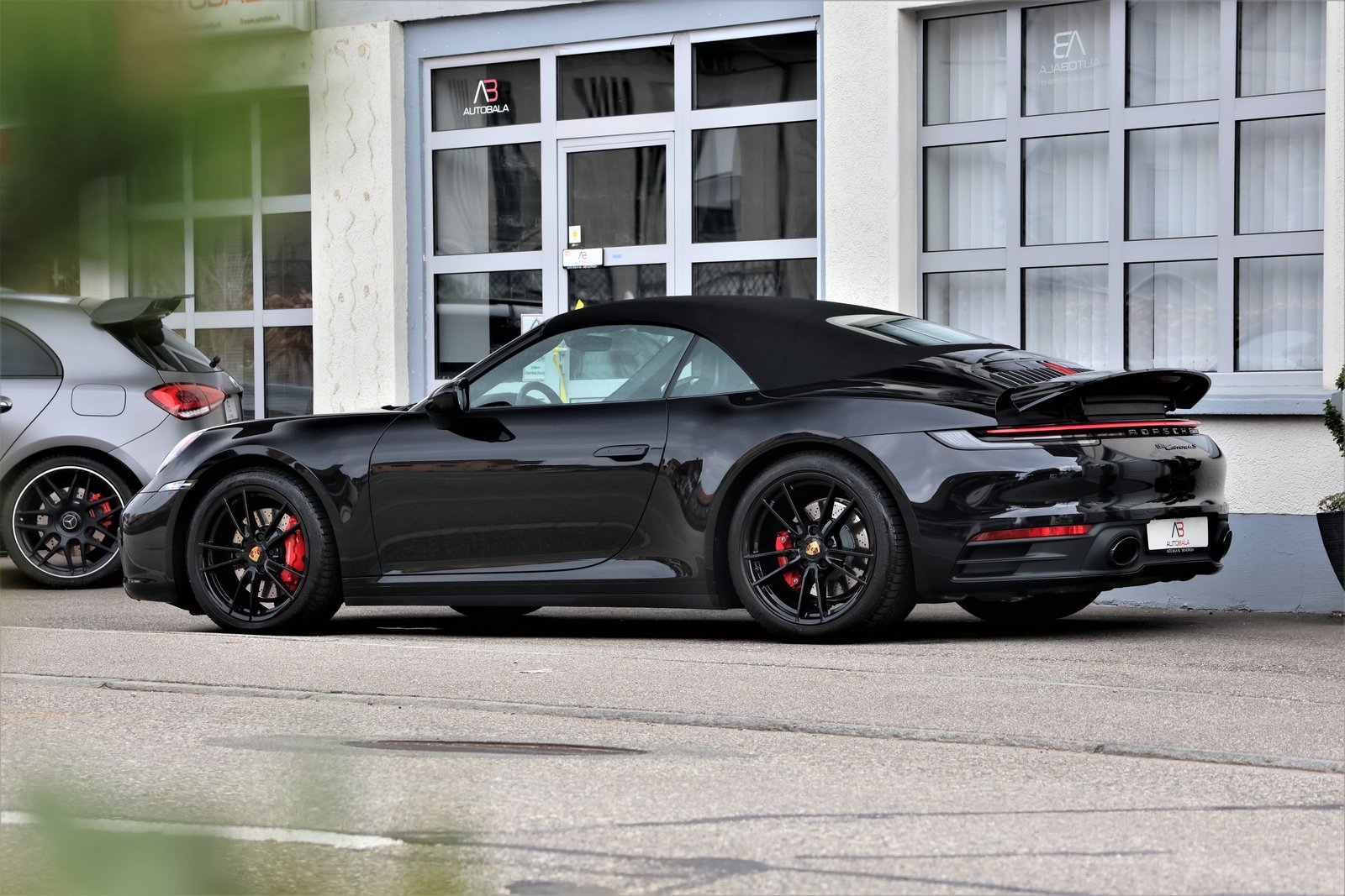 PORSCHE 911 Carrera 4S Cabriolet PDK (CH) Approved bis 11/26, Benzin, Occasion / Gebraucht, Automatik - 4