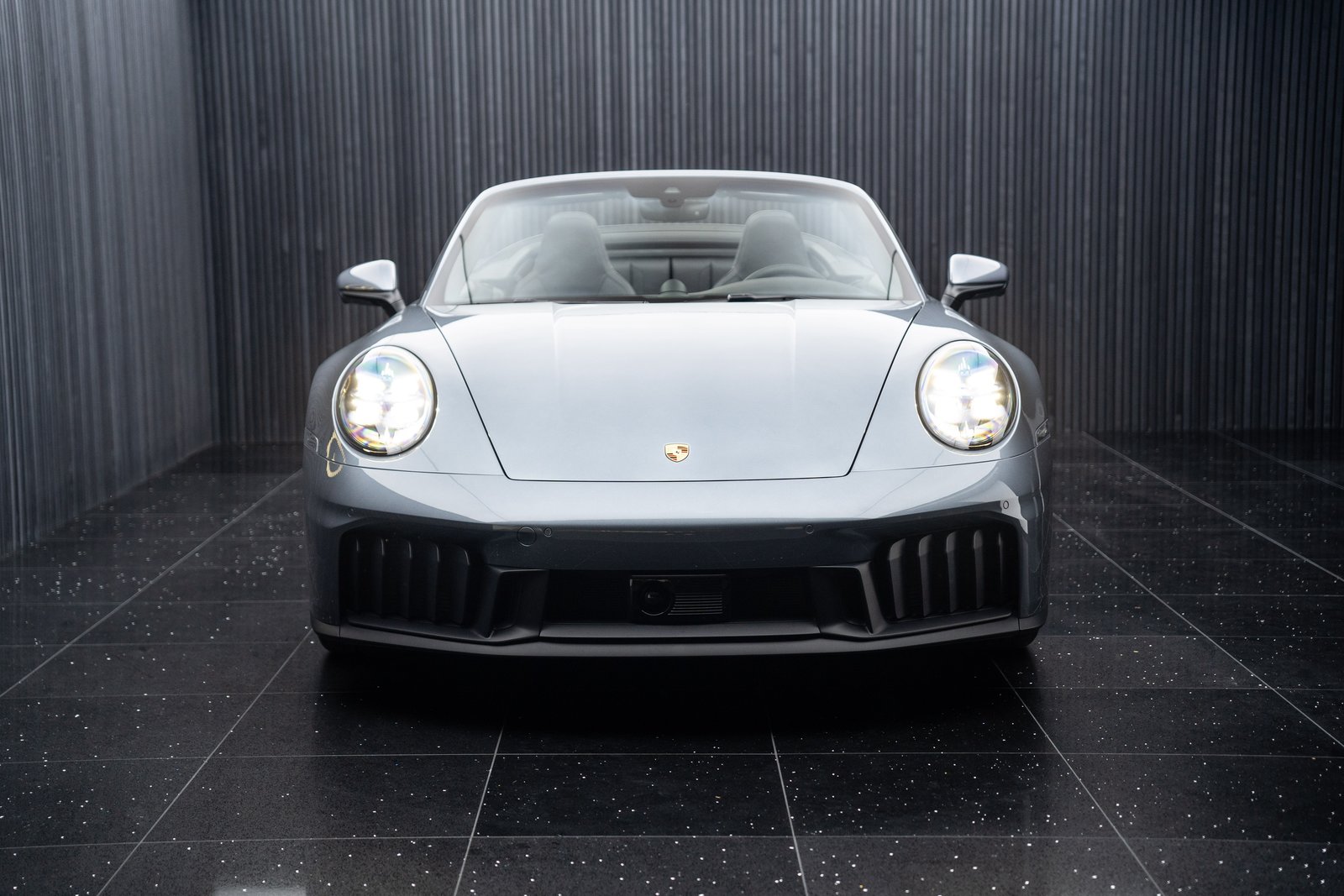 PORSCHE 911 Carrera 4 Cabriolet GTS PDK, Hybride Léger Essence/Électricité, Occasion / Utilisé, Automatique - 2