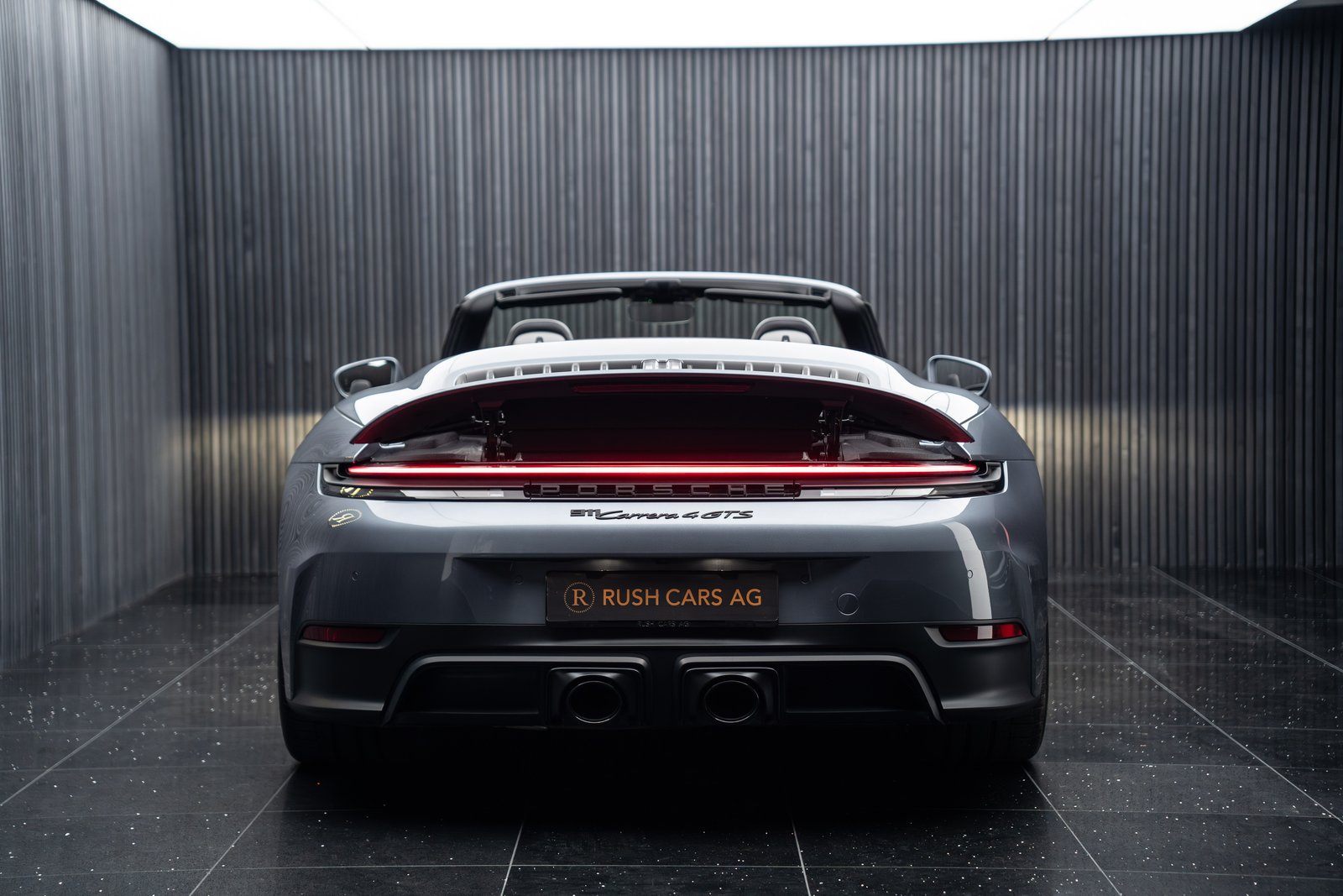 PORSCHE 911 Carrera 4 Cabriolet GTS PDK, Hybride Léger Essence/Électricité, Occasion / Utilisé, Automatique - 4