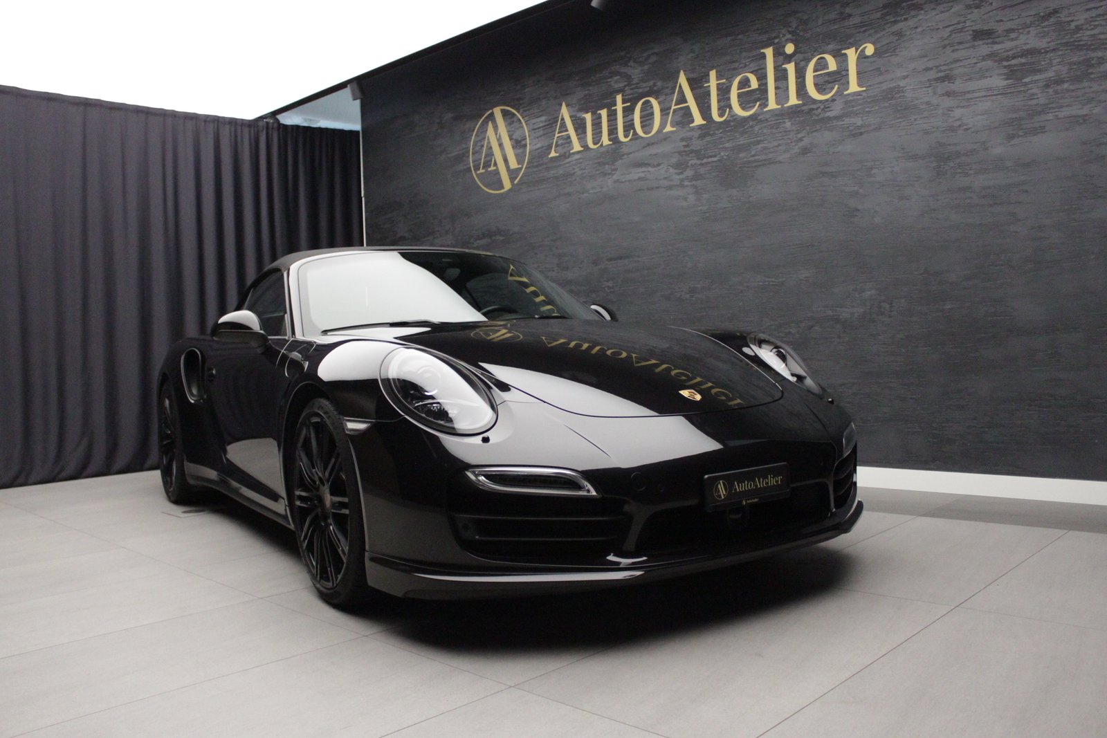 PORSCHE 911 Turbo Cabrio PDK, Benzin, Occasion / Gebraucht, Automatik - 2